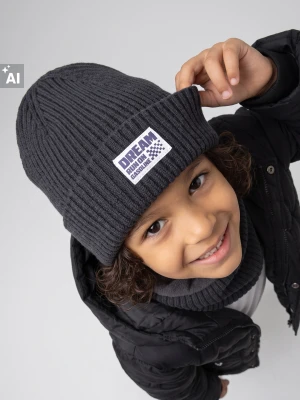 Sinsay - Czapka beanie z wiskozą i naszywką - niebieski
