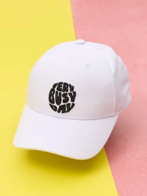 Sinsay - Czapka z daszkiem - biały