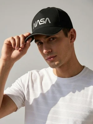 Sinsay - Czapka z daszkiem NASA - czarny