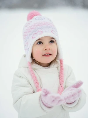 Sinsay - Czapka zimowa z pomponem i warkoczami - wielobarwny