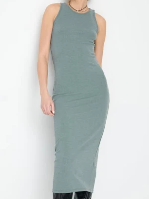 Sinsay - Dopasowana dzianinowa sukienka midi - zielony