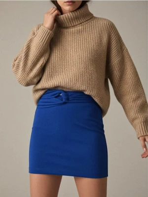 Sinsay - Dopasowana spódnica mini z wycięciem i marszczeniem w talii - niebieski