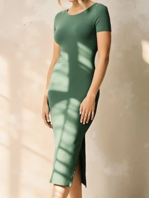 Sinsay - Dopasowana sukienka midi - zielony