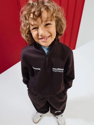 Sinsay - Dresowa bluza half-zip z napisem - brązowy
