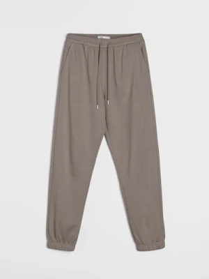 Sinsay - Dresowe spodnie jogger terry - brązowy