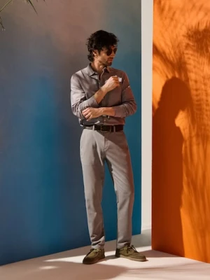 Sinsay - Eleganckie spodnie chino slim - szary