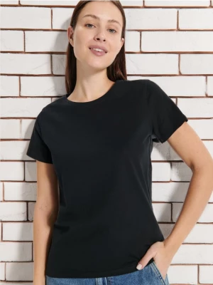 Sinsay - Gładka koszulka z krótkim rękawem - czarny