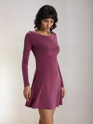 Sinsay - Gładka sukienka z długim rękawem - różowy