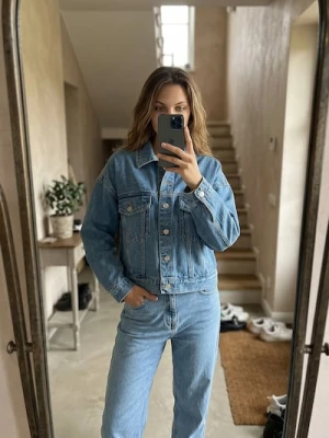 Sinsay - Jeansowa katana oversize - niebieski