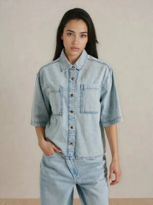 Sinsay - Jeansowa koszula z krótkim rękawem - niebieski