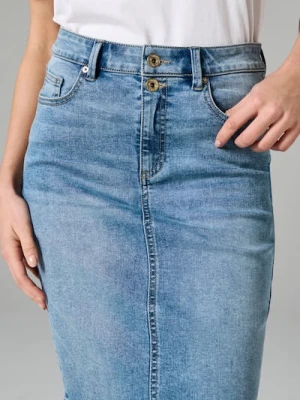 Sinsay - Jeansowa spódnica do kolana z rozcięciem z tyłu - niebieski