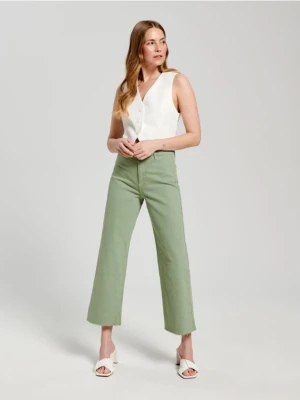 Sinsay - Jeansy cropped high waist - zielony