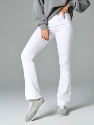 Sinsay - Jeansy FLARE - biały