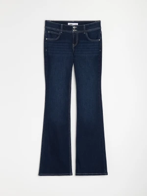 Sinsay - Jeansy flare low waist - niebieski
