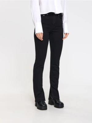 Sinsay - Jeansy flare mid waist - czarny