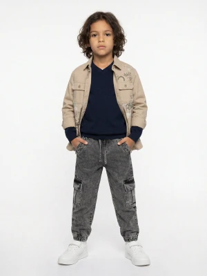 Sinsay - Jeansy jogger comfort cargo z efektem sprania - szary