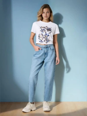 Sinsay - Jeansy mom fit z efektem sprania - niebieski