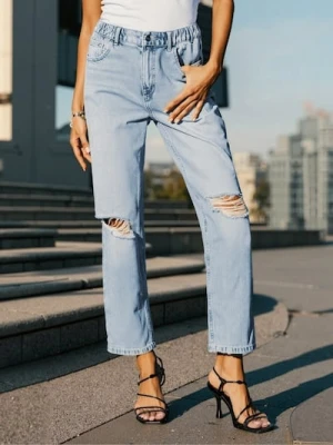 Sinsay - Jeansy mom fit z przetarciami - niebieski