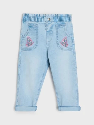 Sinsay - Jeansy paperbag z kolorowym haftem - niebieski