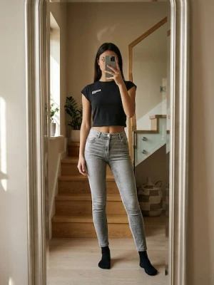 Sinsay - Jeansy skinny fit - szary