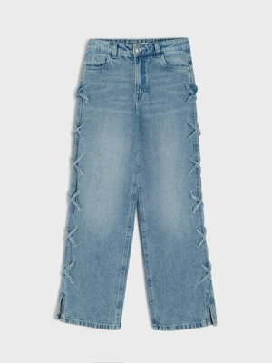 Sinsay - Jeansy straight leg z efektem sprania - niebieski