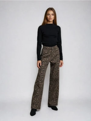 Sinsay - Jeansy straight w panterkę - wielobarwny