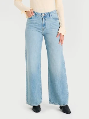 Sinsay - Jeansy wide leg z efektem sprania - turkusowy