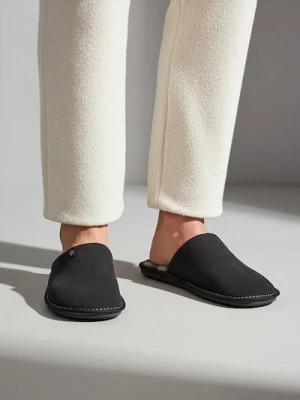 Sinsay - Kapcie przed kostkę - czarny