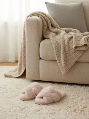 Sinsay - Kapcie z futerkiem - beżowy