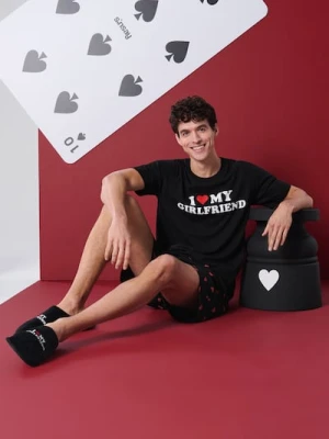 Sinsay - Kapcie z haftowanym napisem I Love My Girlfriend - czarny