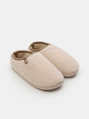 Sinsay - Kapcie z imitacji baranka - brązowy