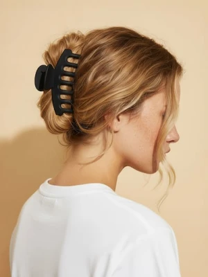 Sinsay - Klamra do włosów z matowym wykończeniem - czarny