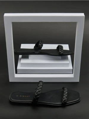 Sinsay - Klapki - czarny