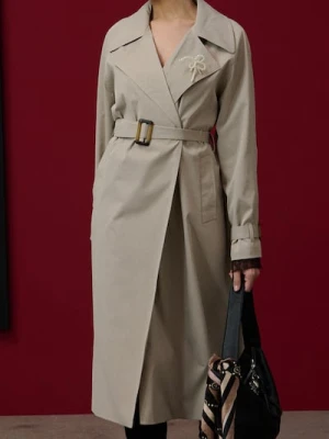 Sinsay - Klasyczny trencz z paskiem - brązowy