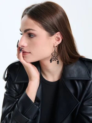 Sinsay - Kolczyki z błyszczącym wykończeniem z motywem halloweenowym - czarny