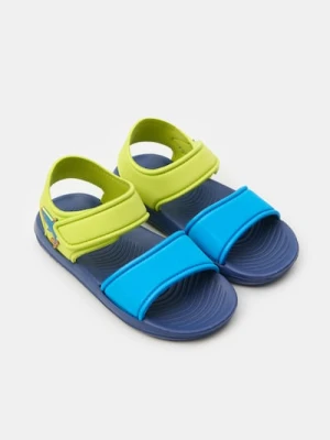 Sinsay - Kolorowe sandały z motywem rekina - wielobarwny