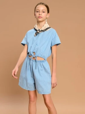 Sinsay - Kombinezon z lekkiego jeansu z wycięciem na przodzie - niebieski