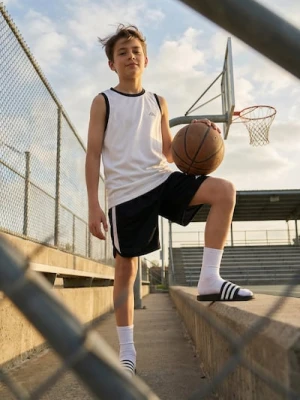 Sinsay - Komplet sportowy: koszulka i szorty Active - biały