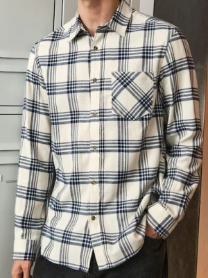 Sinsay - Koszula z długim rękawem - kremowy