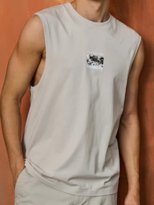 Sinsay - Koszulka na ramiączkach z nadrukiem - kremowy