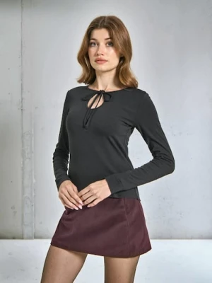 Sinsay - Koszulka z długimi rękawami z ozdobnym wiązaniem - czarny