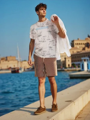 Sinsay - Koszulka z nadrukiem - biały