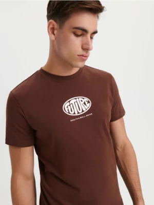 Sinsay - Koszulka z nadrukiem - brązowy