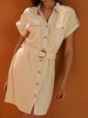 Sinsay - Koszulowa sukienka mini z wiskozą i domieszką lnu - kremowy