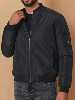 Sinsay - Kurtka bomberka - czarny