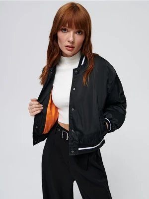 Sinsay - Kurtka bomberka oversize - czarny
