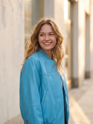 Sinsay - Kurtka bomberka z imitacji skóry - niebieski