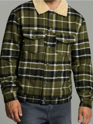 Zdjęcie produktu Sinsay - Kurtka katana w kratę - khaki