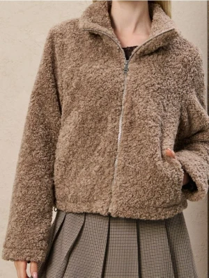 Sinsay - Kurtka teddy ze stójką - beżowy