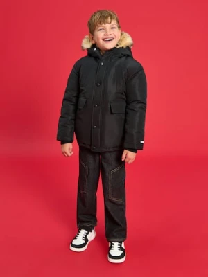 Sinsay - Kurtka z kapturem obszytym sztucznym futrem - czarny